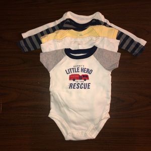 Baby boy clothes - 6 to 12m - Lot 10 - Bodysuits